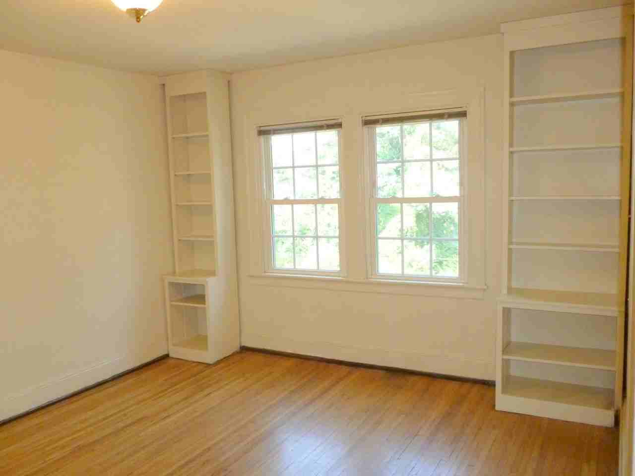 Raleigh Court - Photo 2 of 15