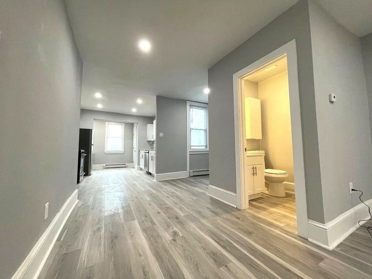 4449 Morris St - Photo 6 of 19