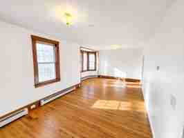 featured image of 45 8th St
