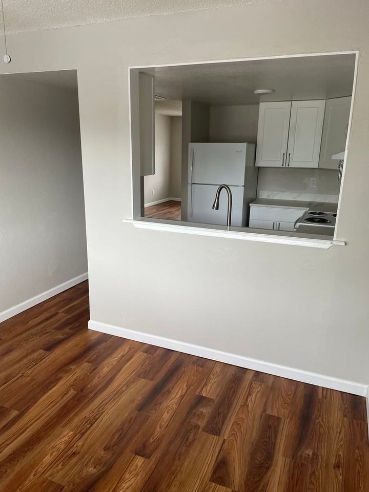 Remington Apartments - Photo 2 of 37