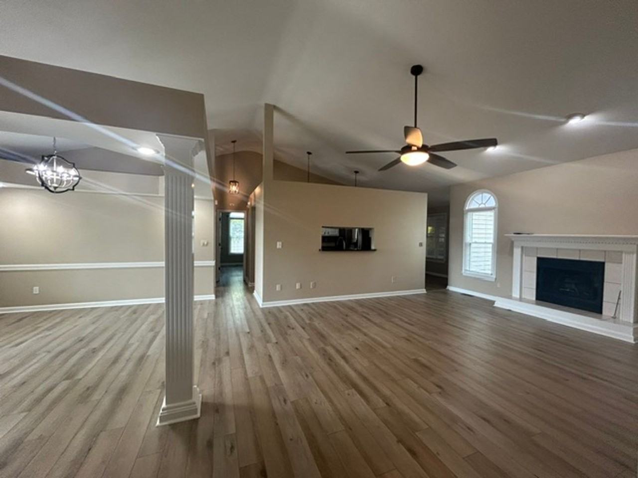 1144 Winter Haven Way - Photo 5 of 31