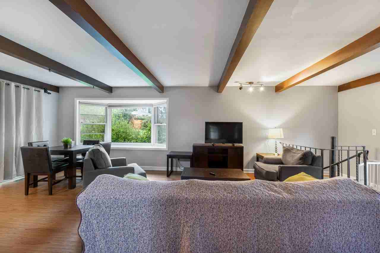 5598 Butternut Ct - Photo 3 of 20