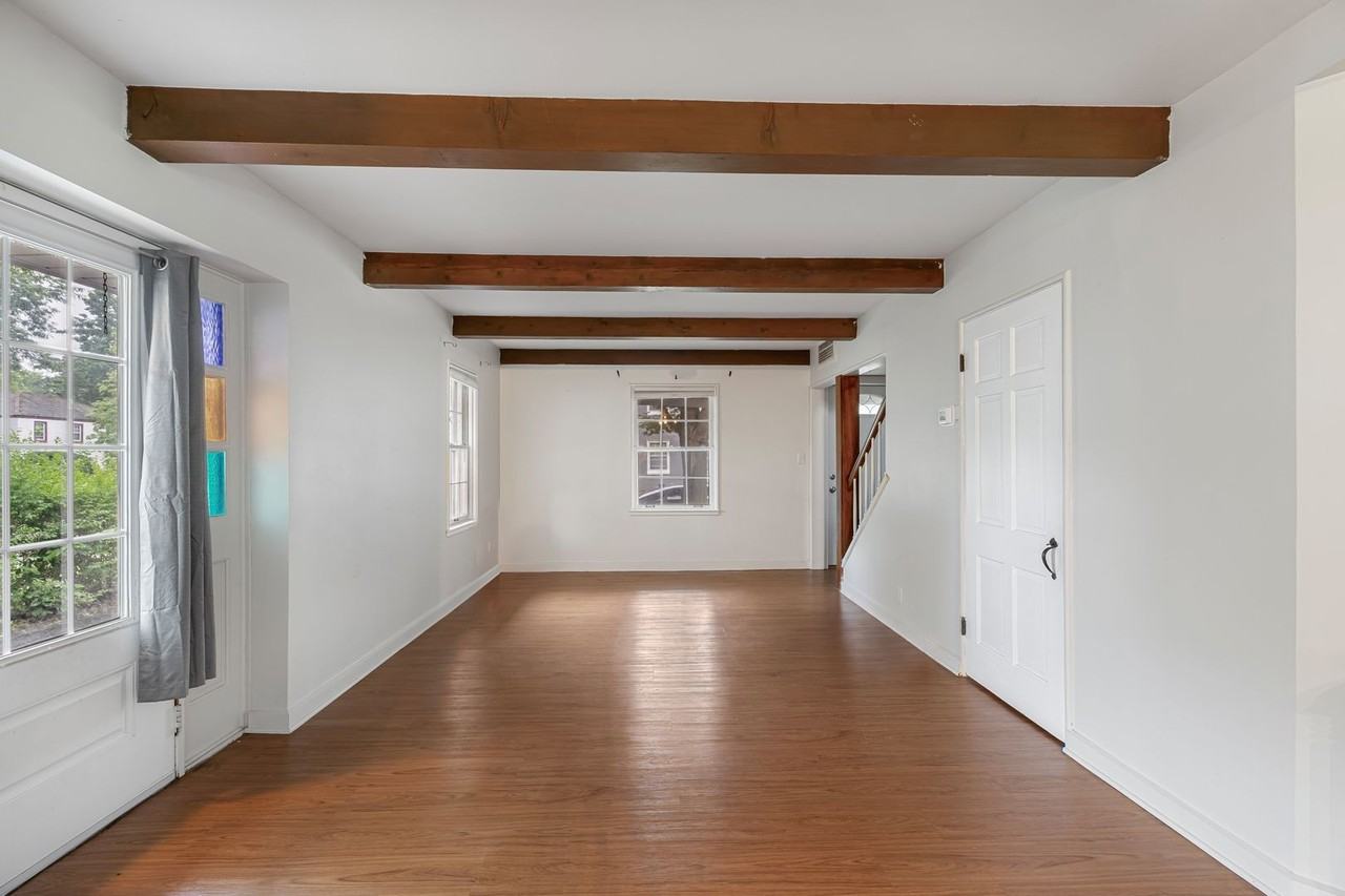 5598 Butternut Ct - Photo 5 of 20