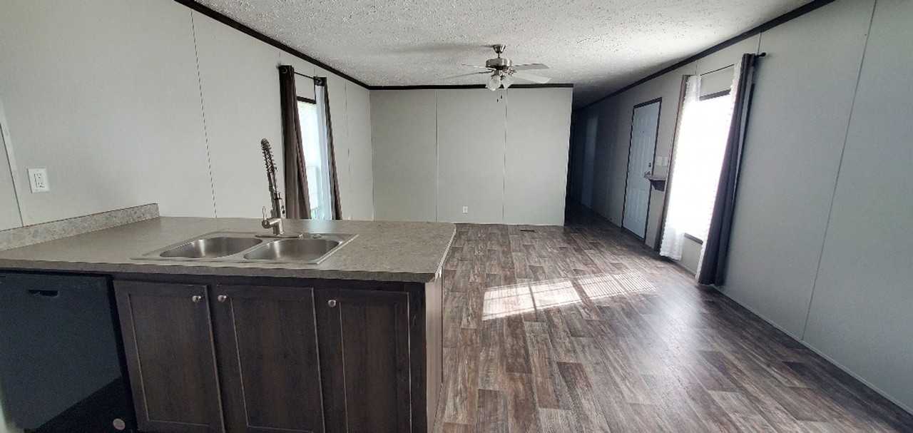 1414 Nixonton Rd - Photo 4 of 12