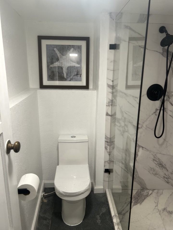1104 Riverview Dr #3 - Photo 7 of 11