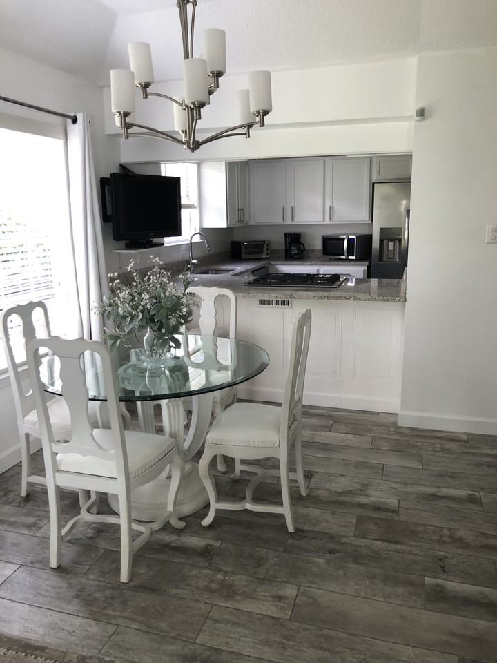 804 Crystal Wells Ct S #NA - Photo 2 of 15