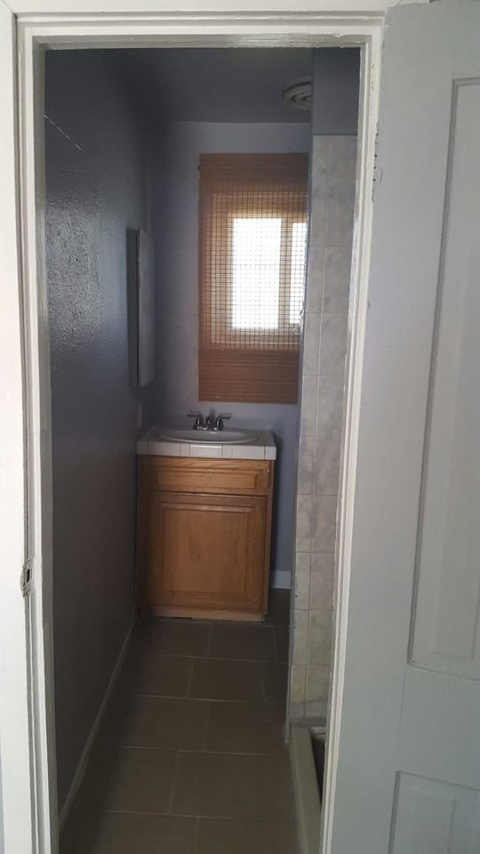 713 West Monroe Avenue, Unit 1 - Photo 3 of 10