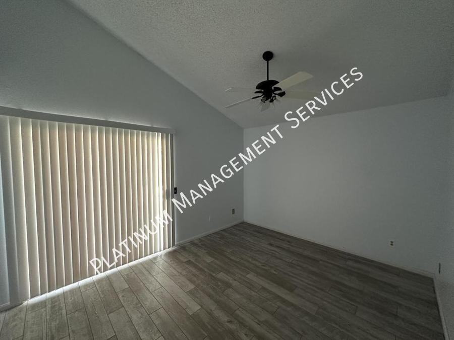 36832 Goldenview Way - Photo 7 of 15