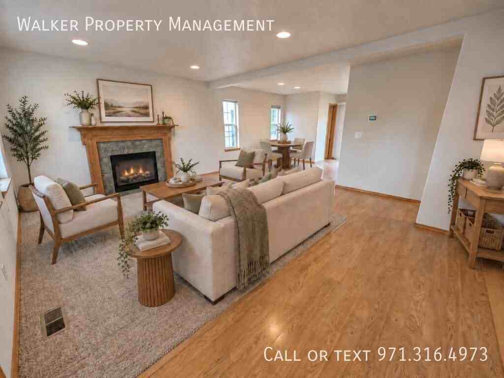709 E Ella Ct - Photo 2 of 26
