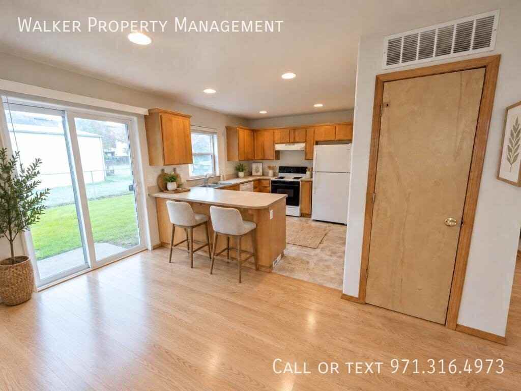 709 E Ella Ct - Photo 6 of 26