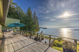 featured image of 1231 Chuckanut Dr