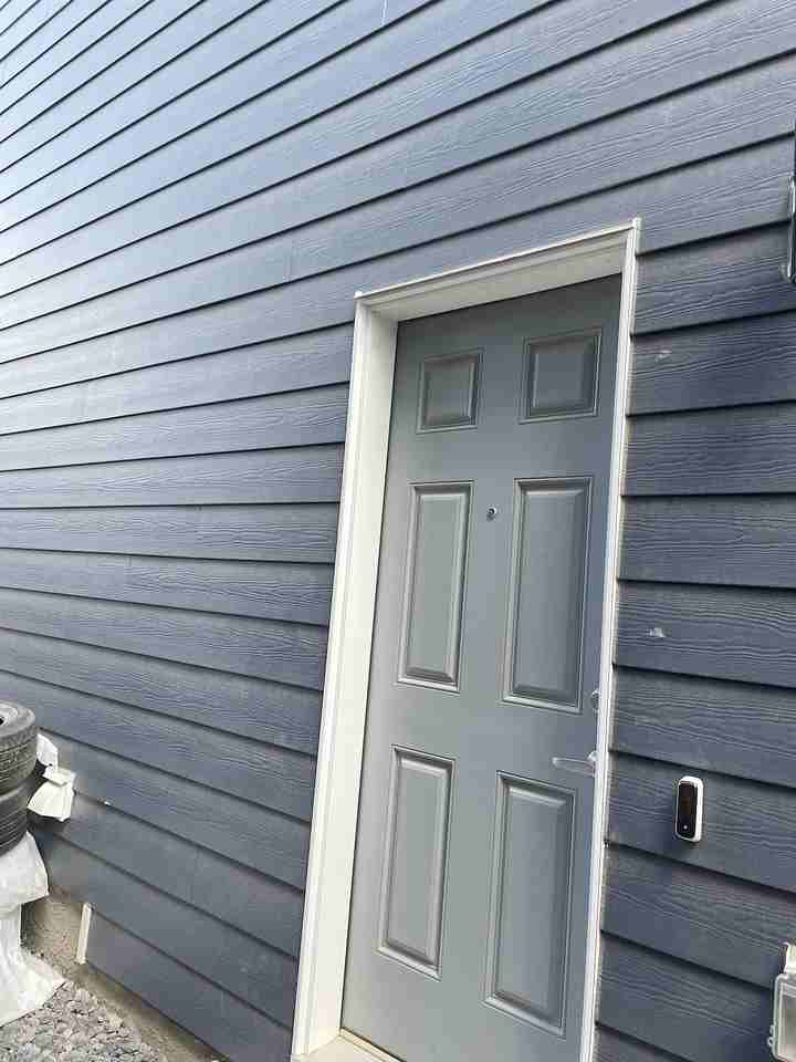 261 Masters Ave Se - Photo 3 of 32