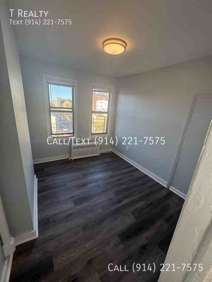 116 Maple St #4W - Photo 3 of 6