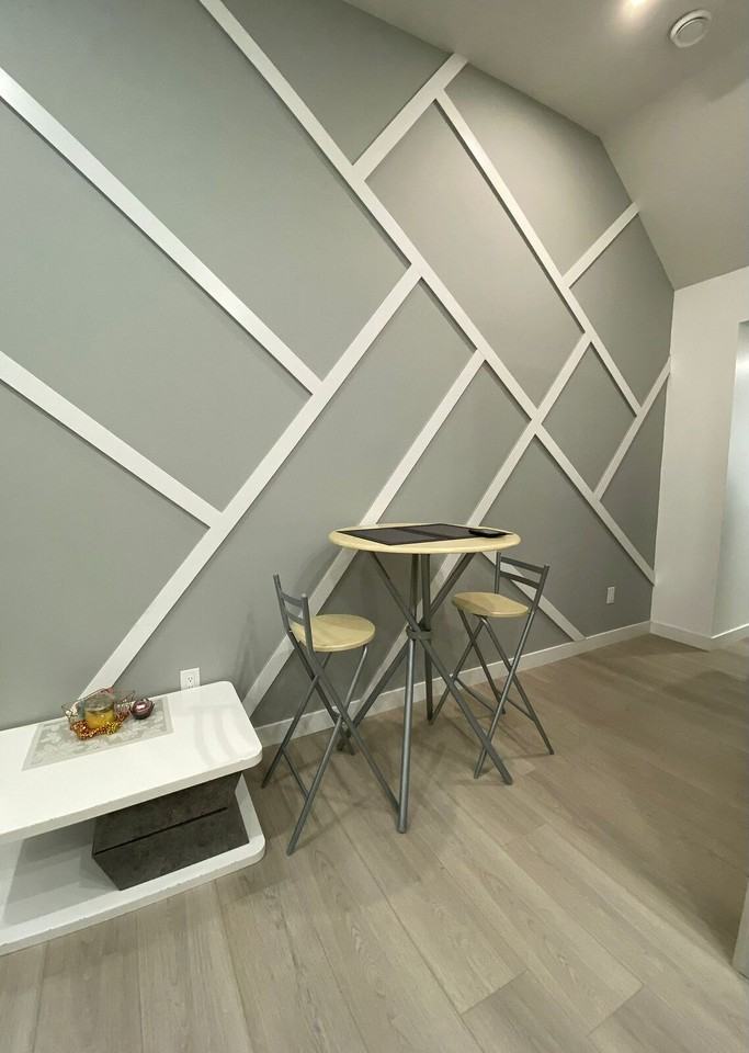 151 Masters St Se - Photo 2 of 11