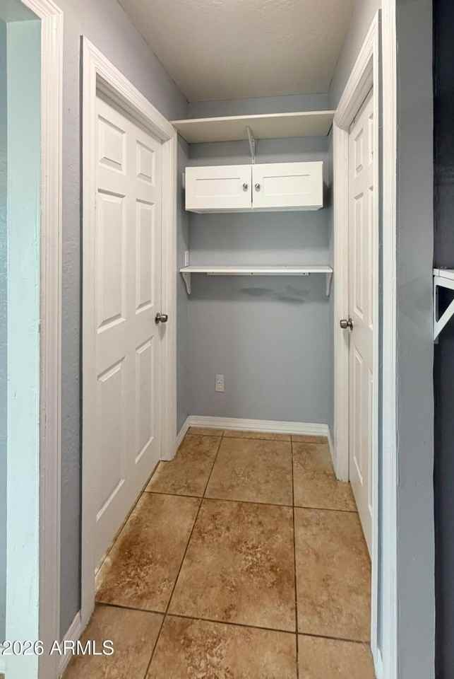 3720 W Mauna Loa Ln - Photo 5 of 16