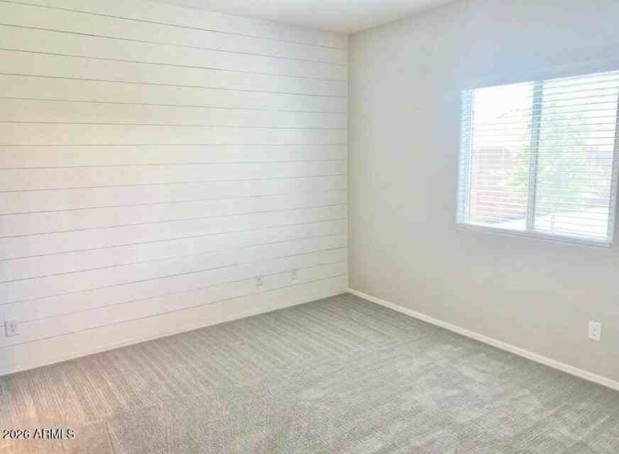 261 W Tropical Dr - Photo 5 of 7