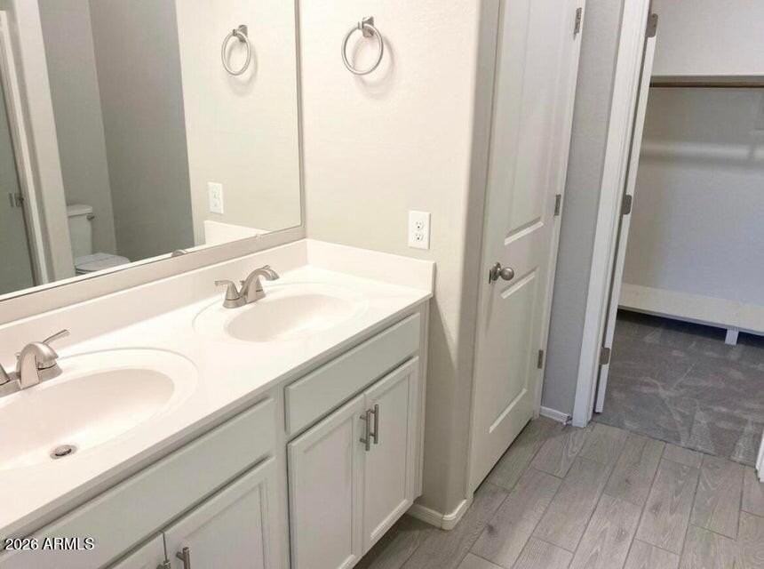 261 W Tropical Dr - Photo 6 of 7