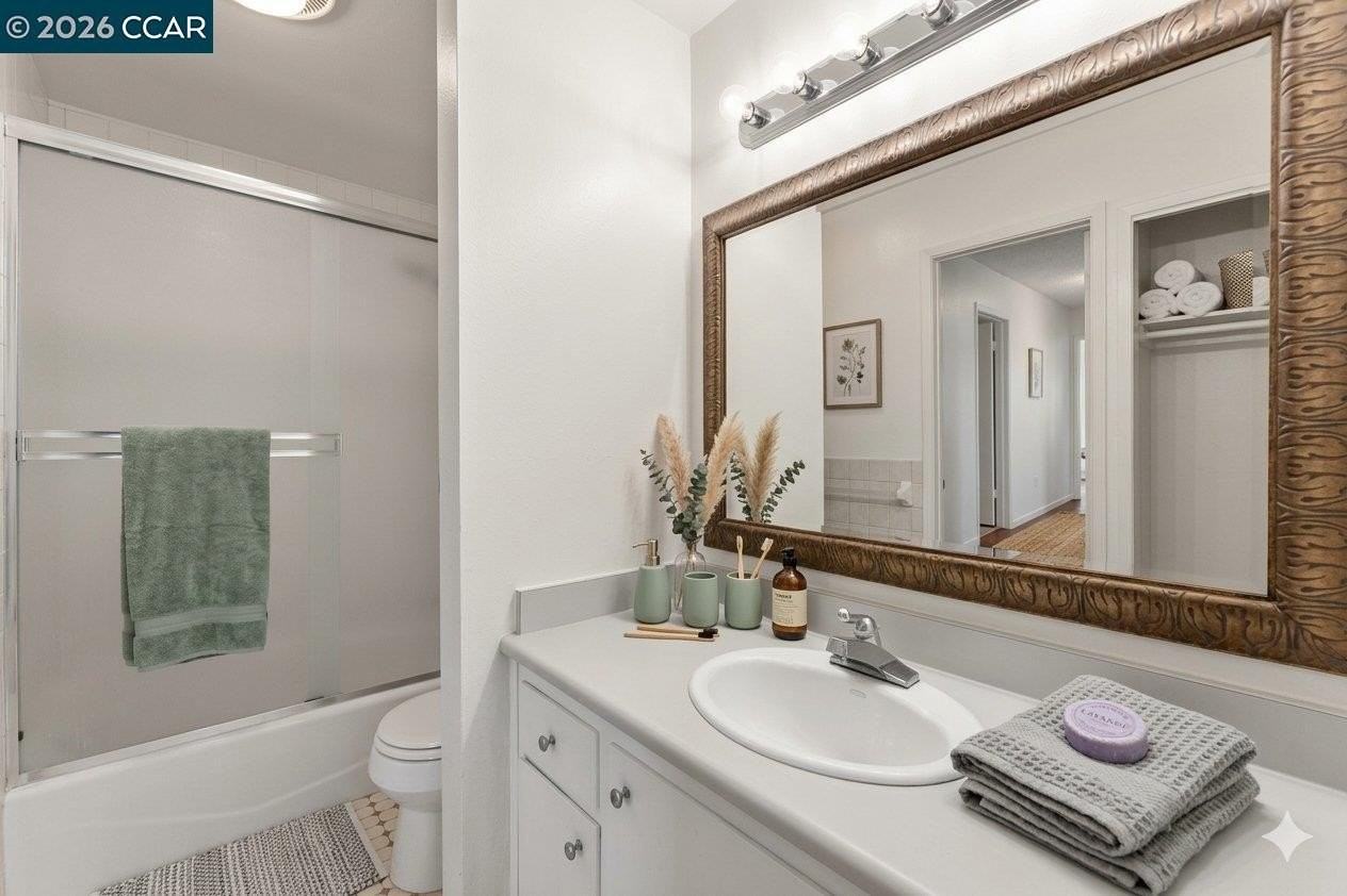 2091 Ascot Dr #130 - Photo 4 of 26