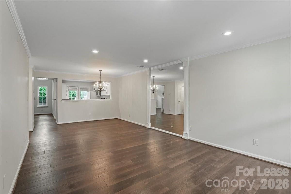 9022 Roseton Ln - Photo 3 of 25