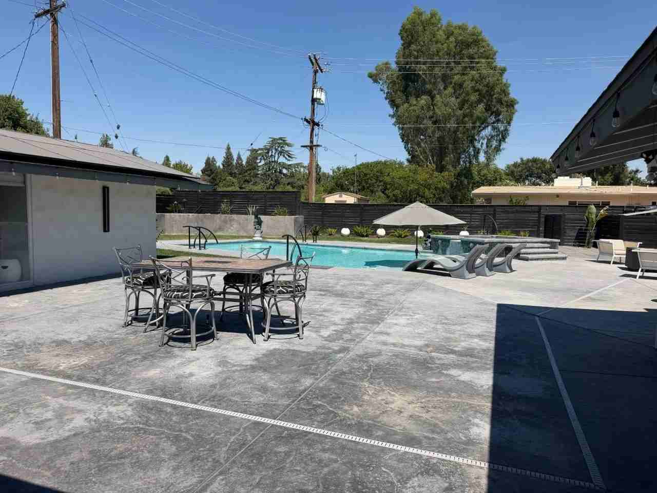 2430 W San Jose Ave - Photo 4 of 9