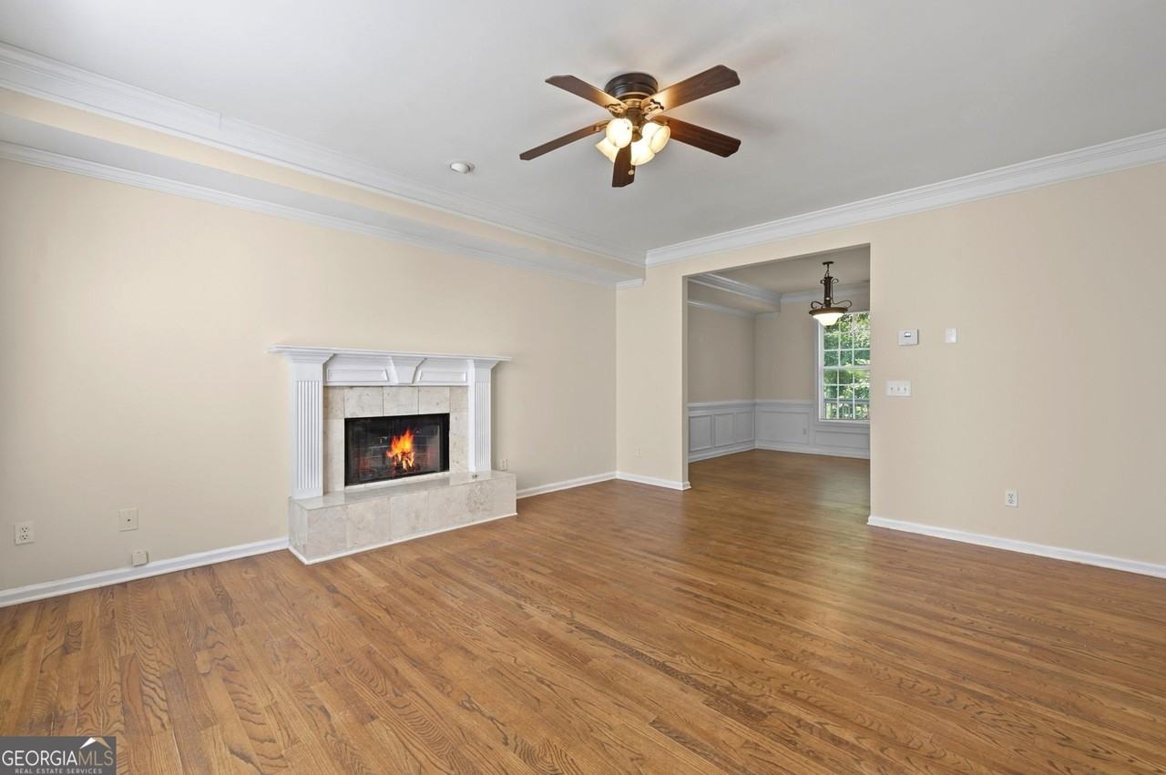 8949 Carroll Manor Dr - Photo 4 of 31