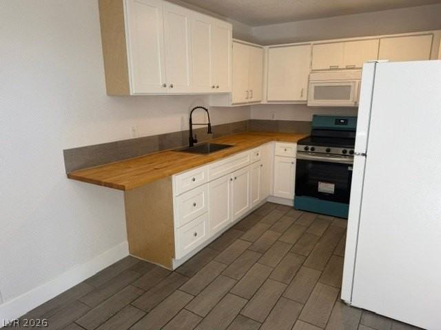 2613 N Decatur Blvd #15 - Photo 3 of 17