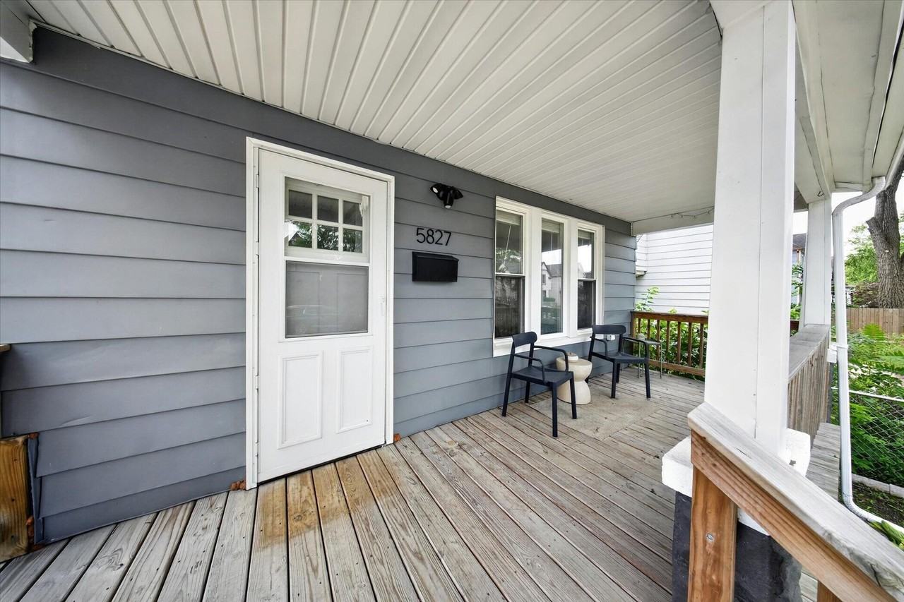 5827 Baker St - Photo 5 of 50