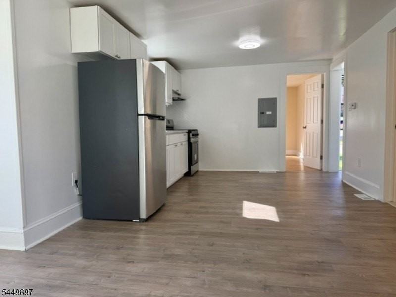 14 Hillside Ter #B - Photo 2 of 8