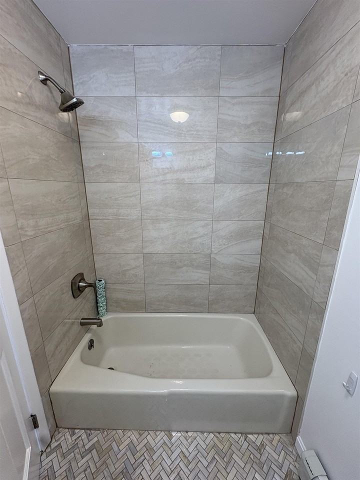 395 Virginia Ave #3 - Photo 3 of 17