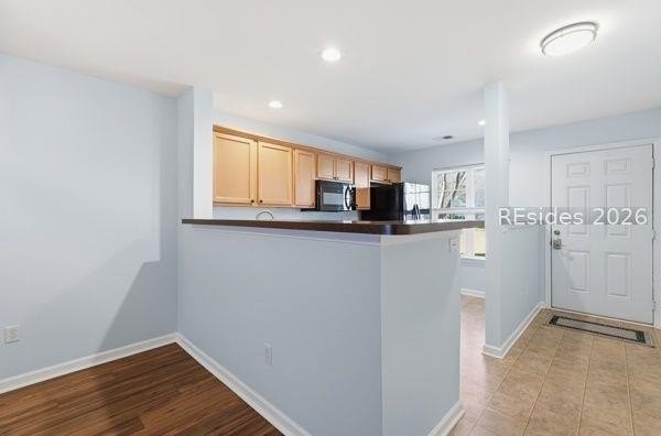 546 Candida Dr - Photo 2 of 14