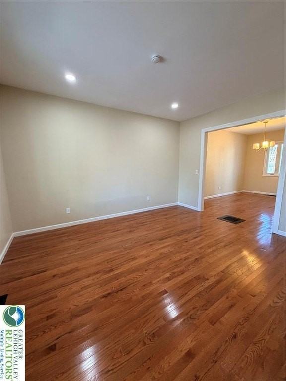 1825 Freemansburg Ave - Photo 4 of 50