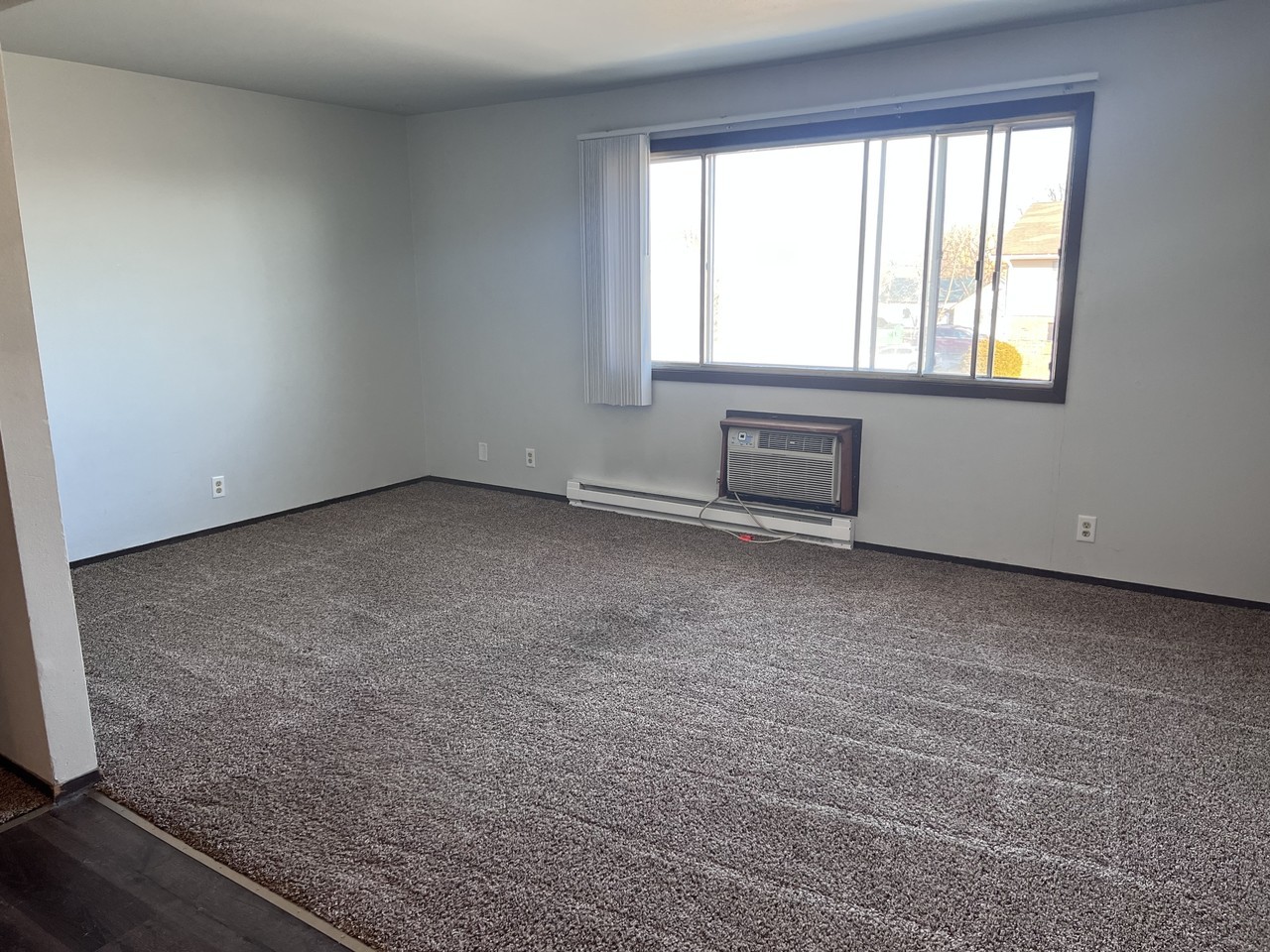 3245 Packer Drive - Photo 2 of 8