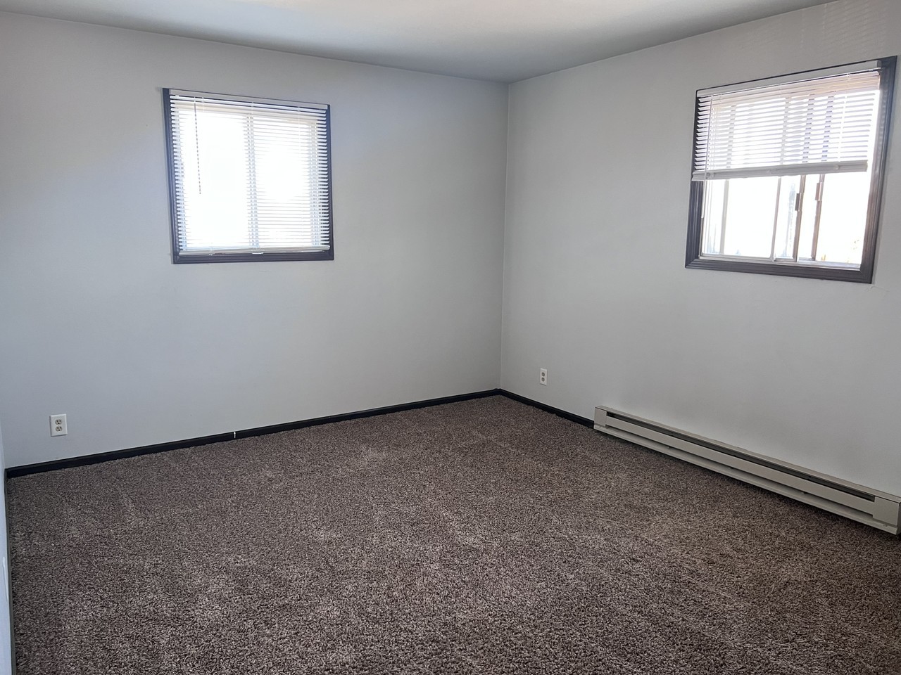 3245 Packer Drive - Photo 5 of 8