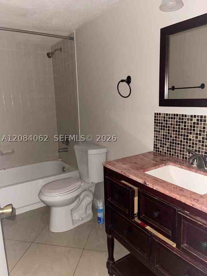4140 Nw 90th Ave #104 - Photo 2 of 14
