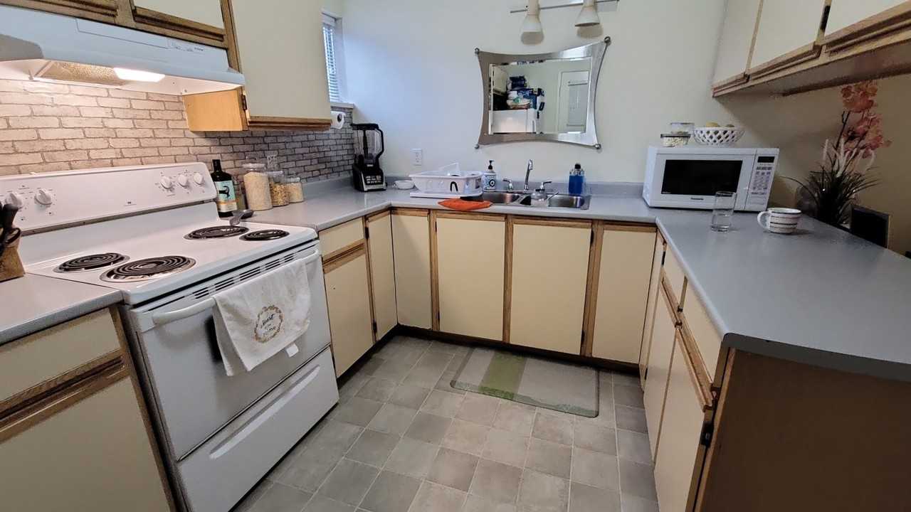 5523 Main Street - Photo 5 of 8