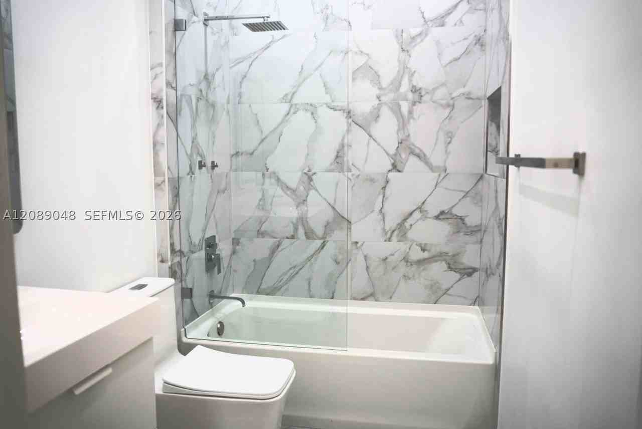 18133 Sw 109th Path - Photo 5 of 18