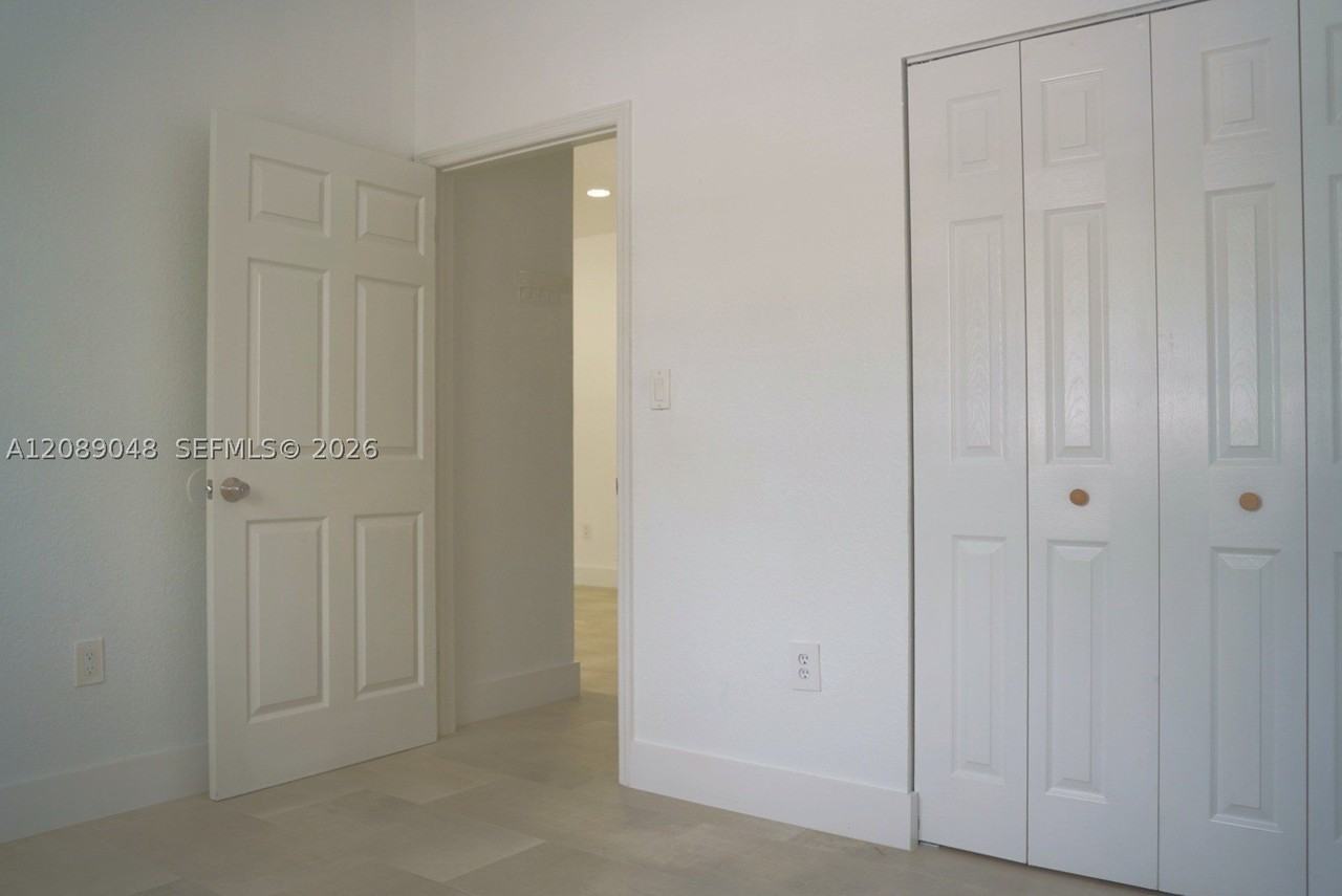 18133 Sw 109th Path - Photo 7 of 18