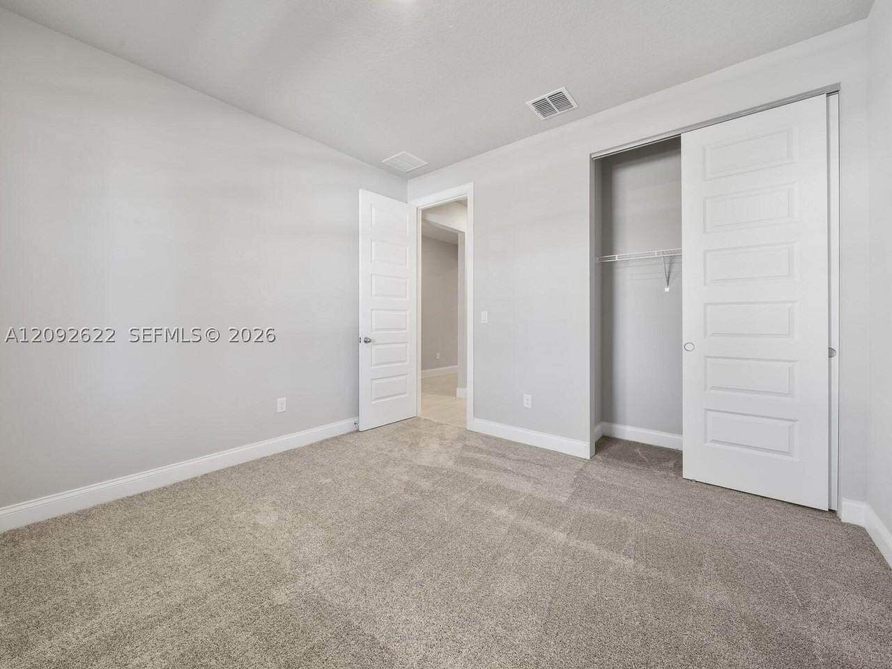 6712 Nw Cloverdale Ave #6712 - Photo 5 of 23