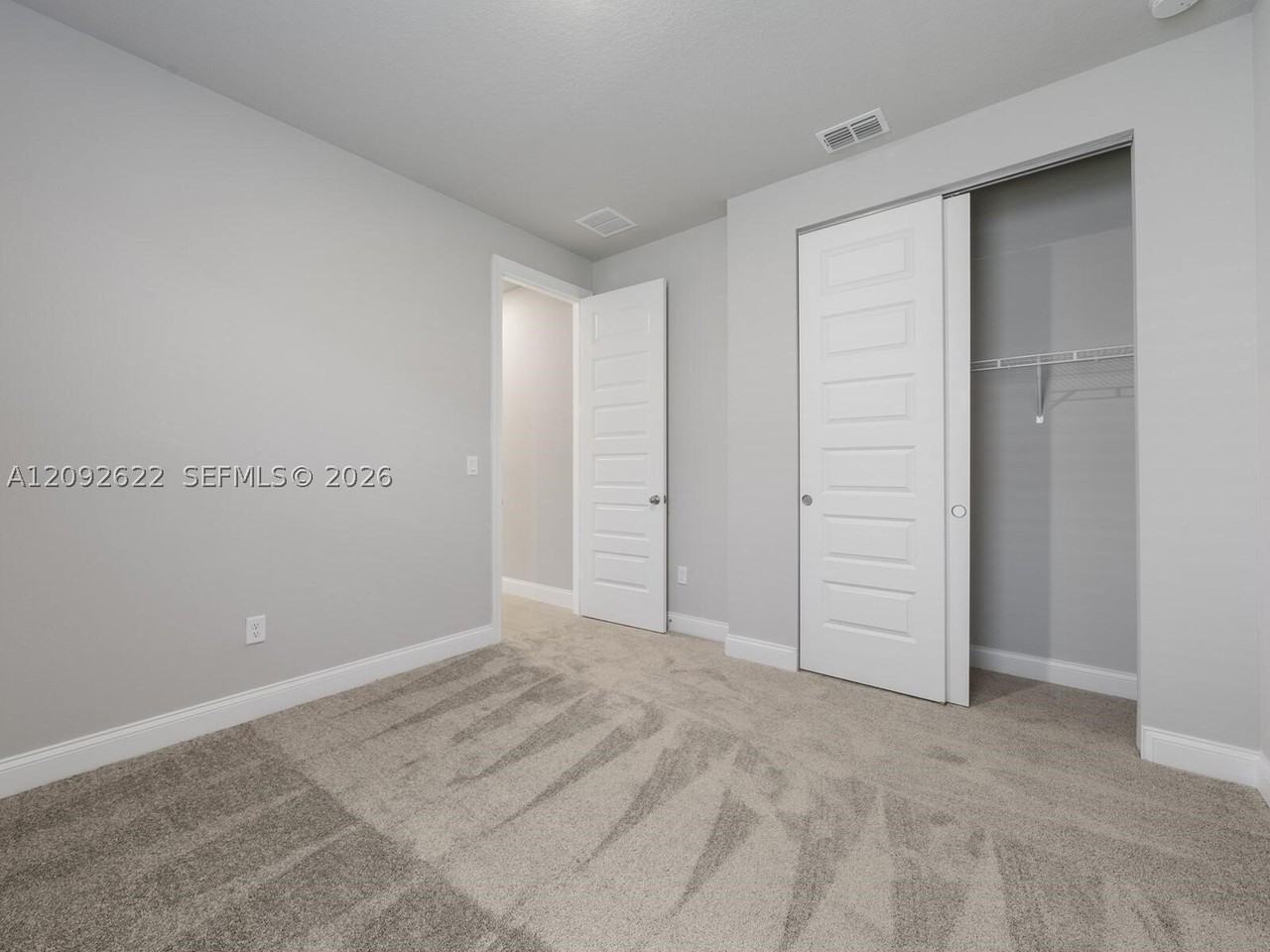 6712 Nw Cloverdale Ave #6712 - Photo 7 of 23