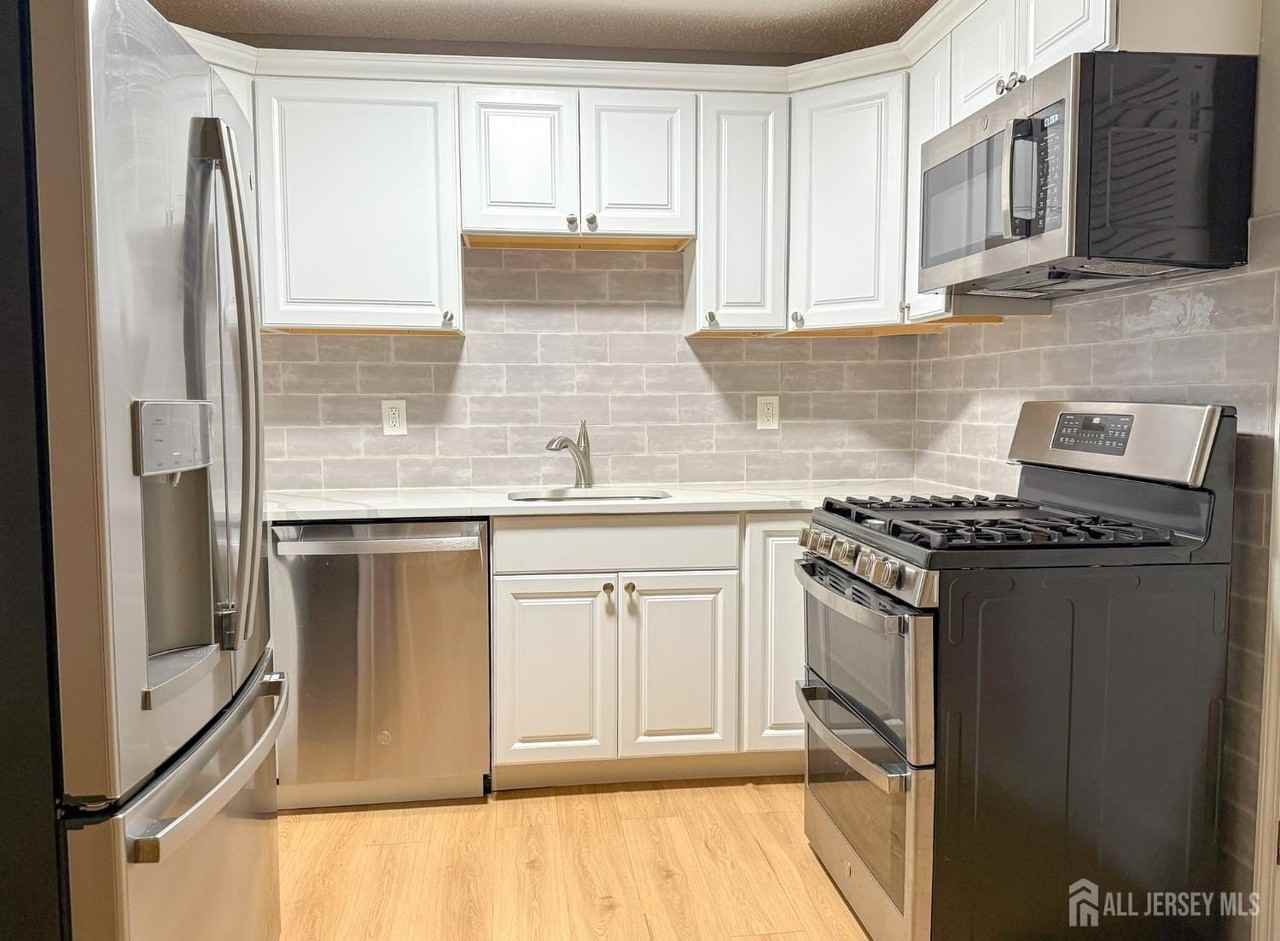 48 Prestwick Way - Photo 7 of 22