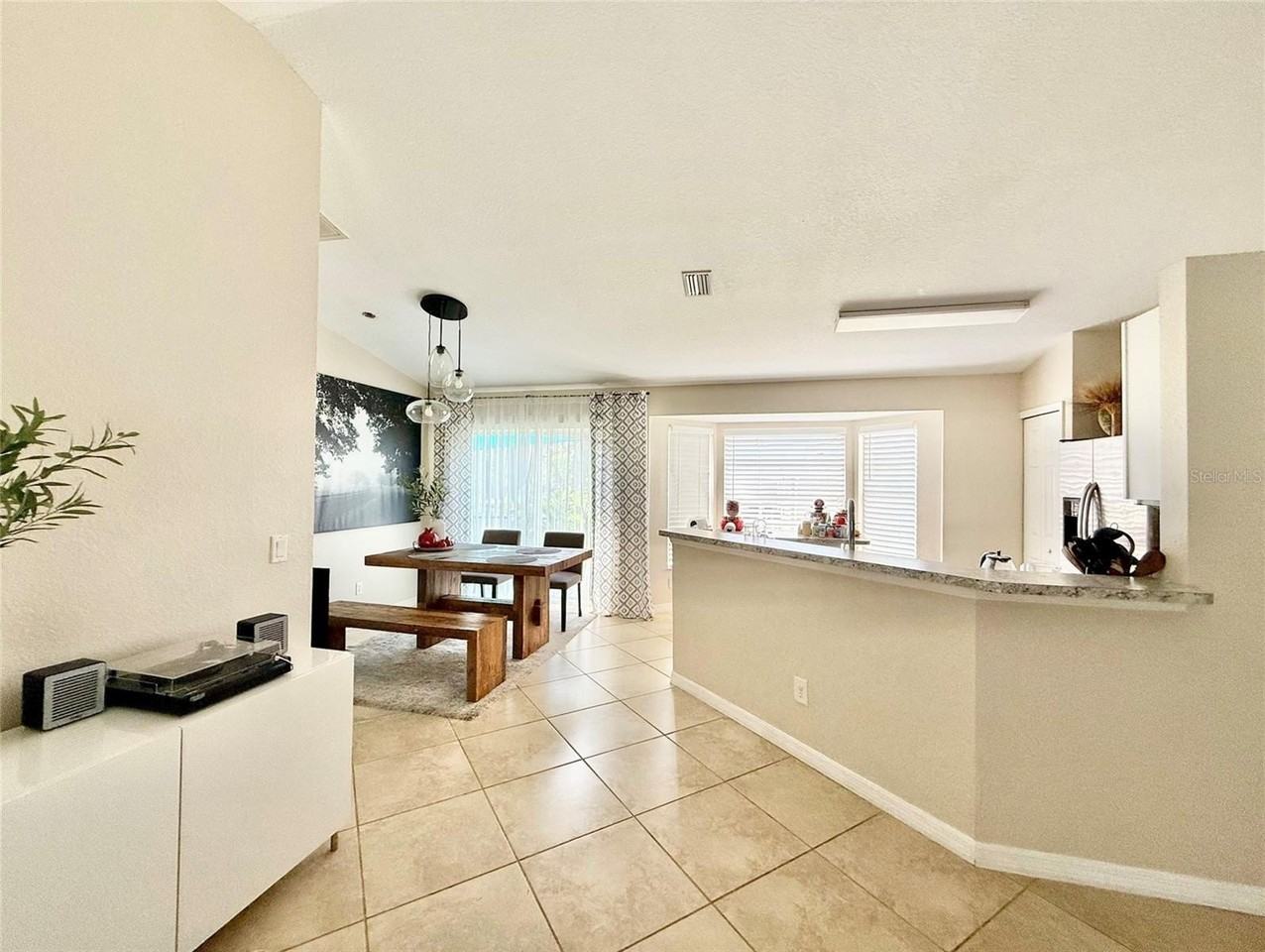 12207 Cotorro Ave - Photo 7 of 18