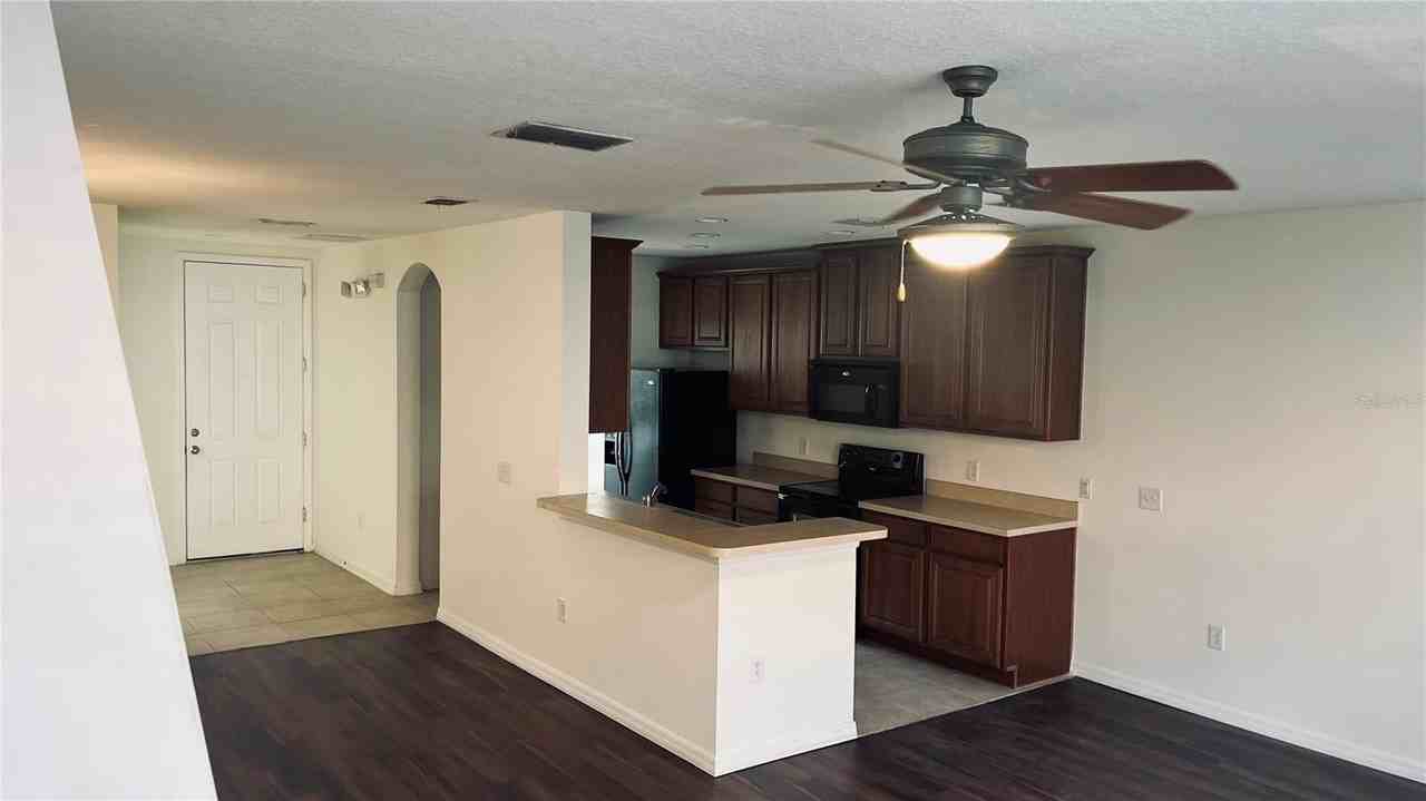3166 Riachuelo Ln - Photo 4 of 39