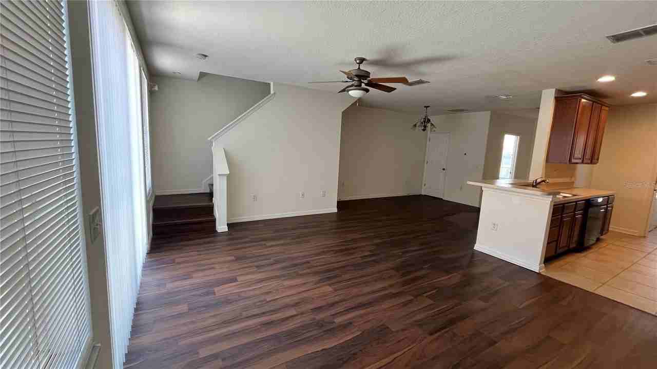3166 Riachuelo Ln - Photo 7 of 39