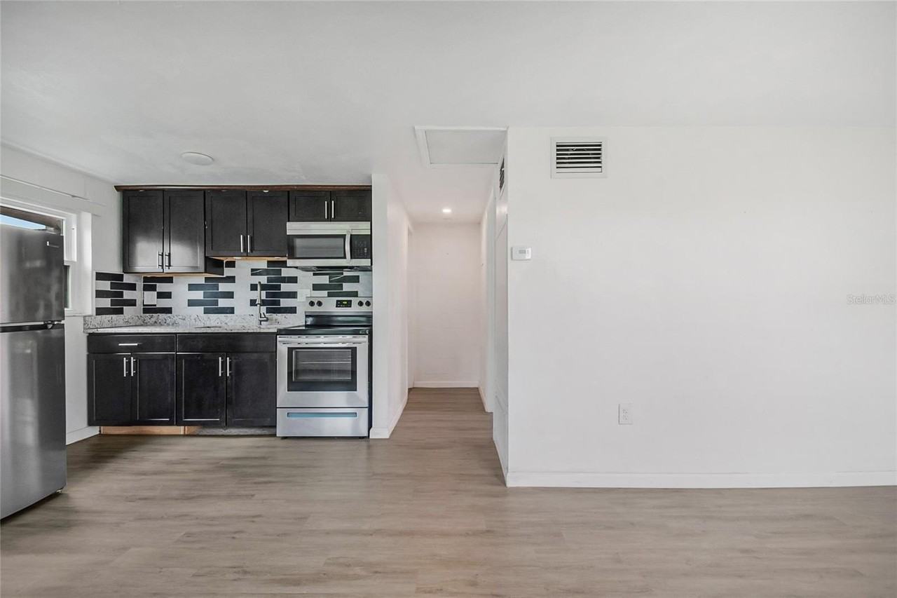 723 24th St Nw - Photo 3 of 16