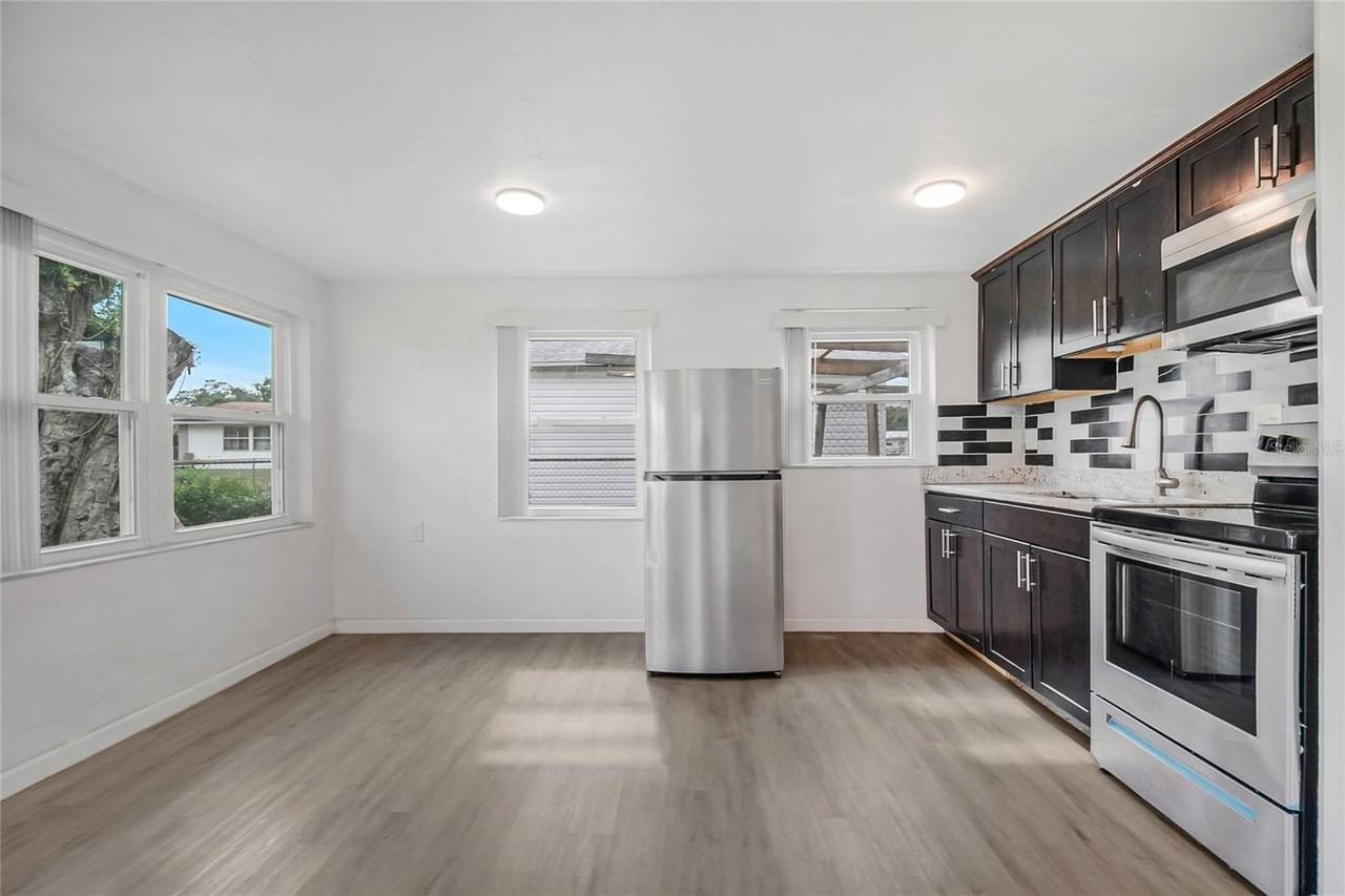 723 24th St Nw - Photo 4 of 16