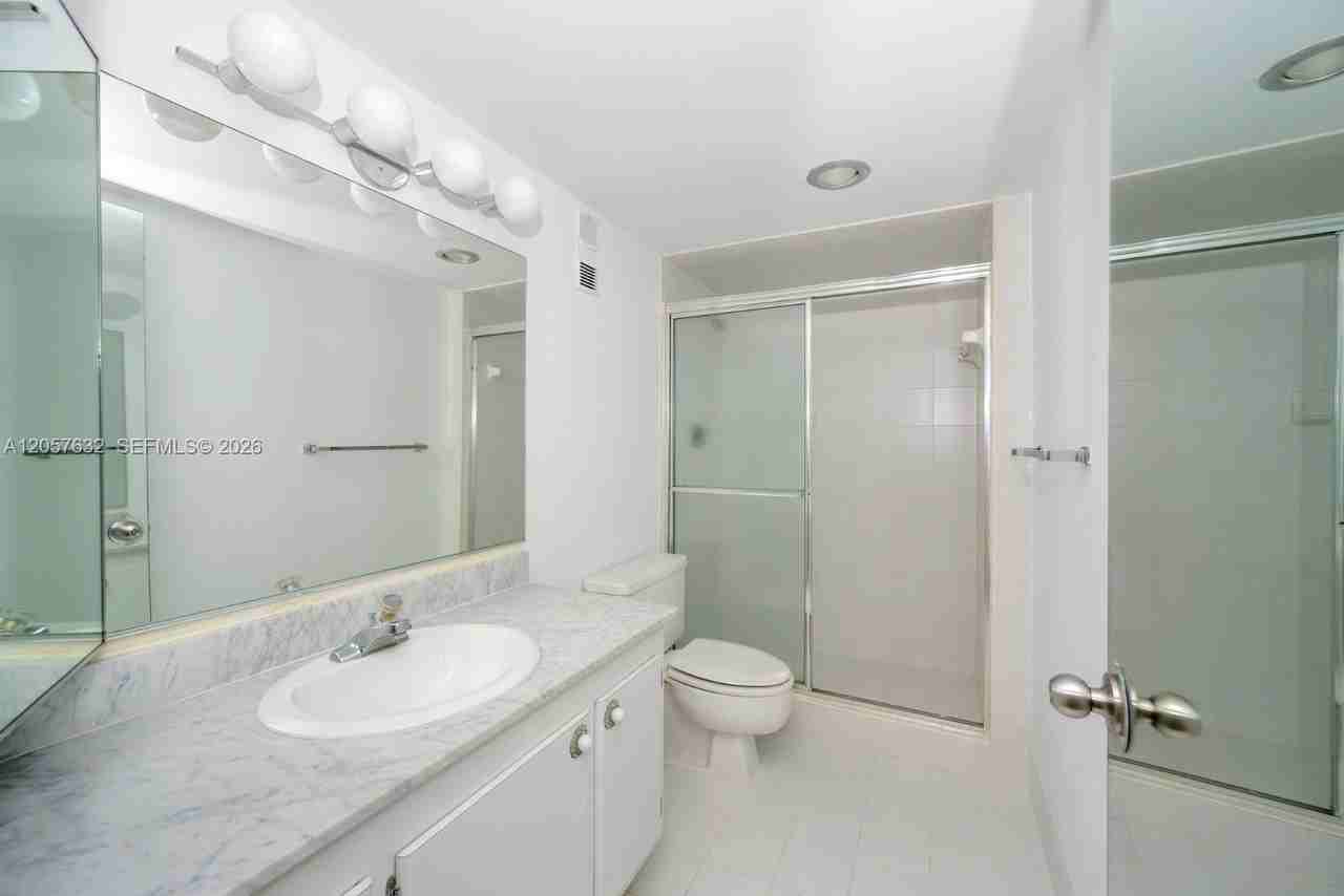 680 Cypress Club Way #680J - Photo 7 of 7