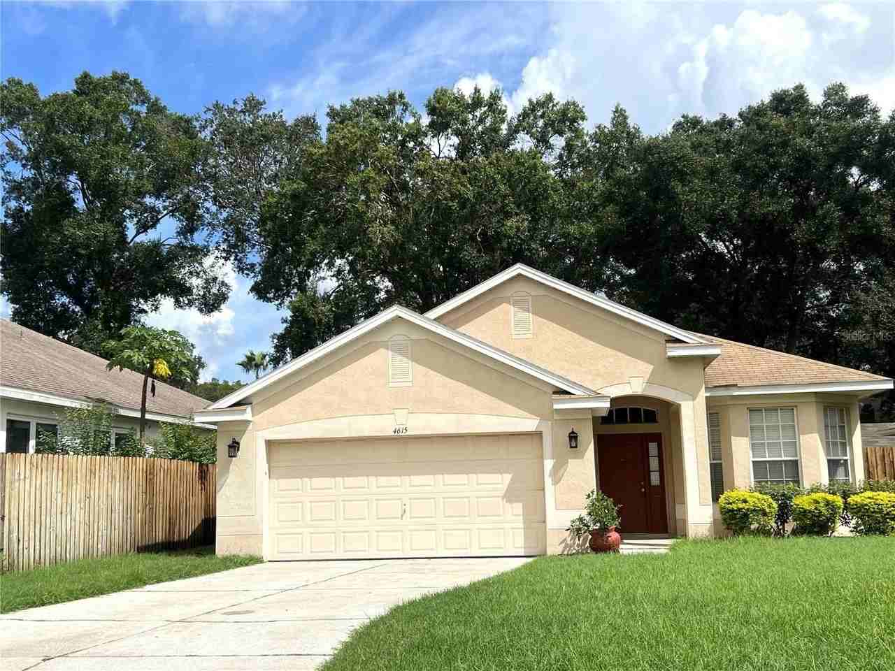 4615 Dunnie Dr - Photo 4 of 32