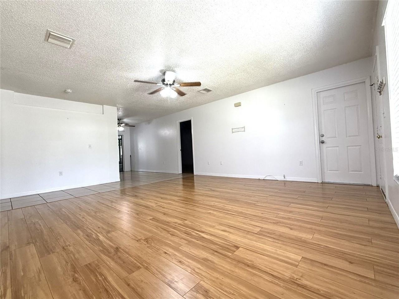2944 58th Ave N - Photo 4 of 23