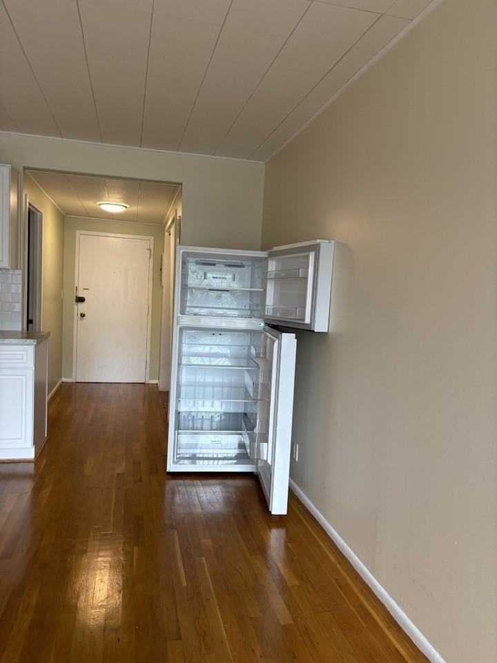 22 Chestnut Pl #M4 - Photo 3 of 8