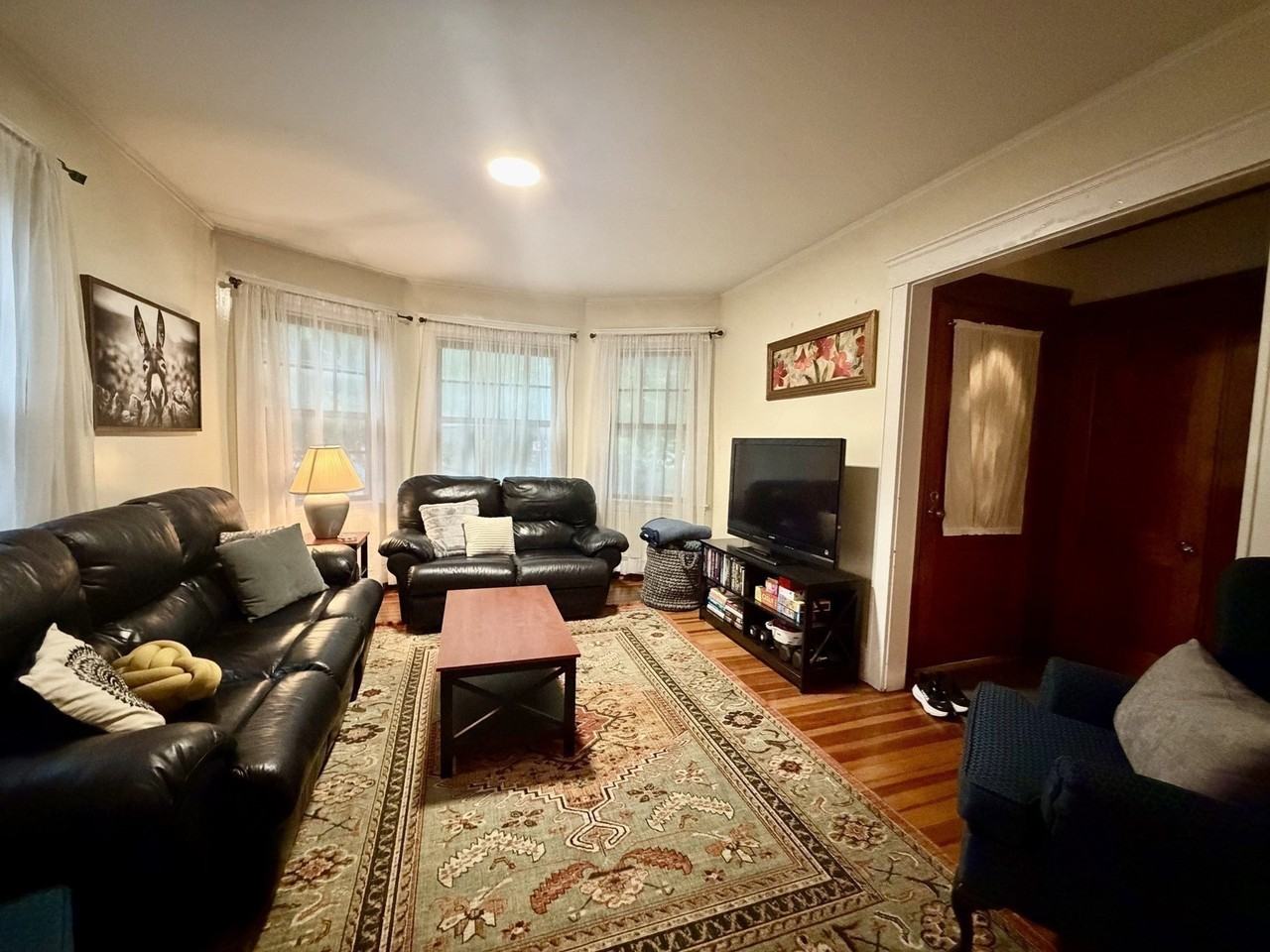 33 Pearl St #33 - Photo 3 of 29